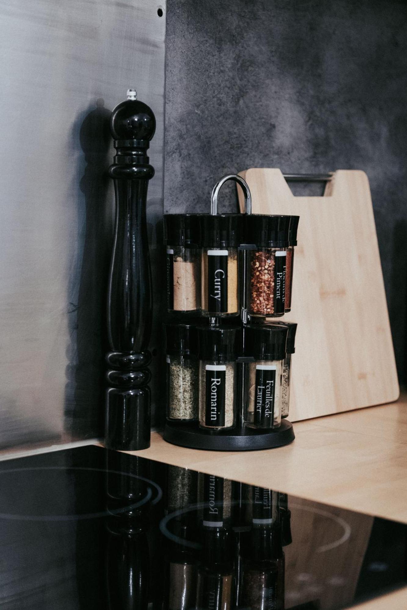 Nid Douillet - Elegant Studio En Plein Centre De รีอง ภายนอก รูปภาพ